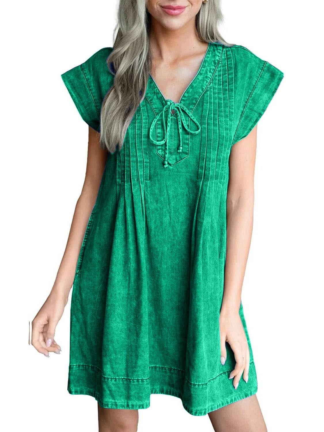 ✨Women's V-neck Pleated Denim Dress With Pockets(Buy 2 Free Shipping)